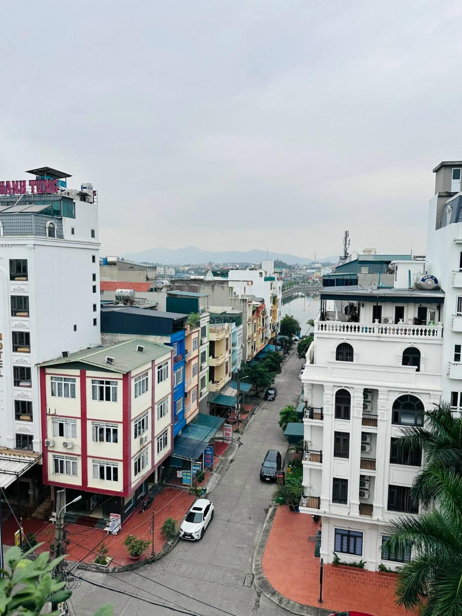 Nha Nghi Anh Dung Bed & Breakfast Ha Long Exterior foto